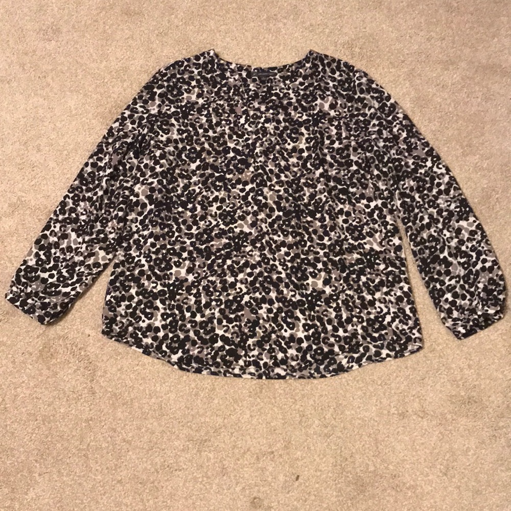 Adrianna Papell long sleeve blouse